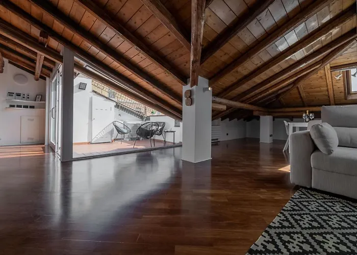 Realkasa Attico Indipendenza Apartment