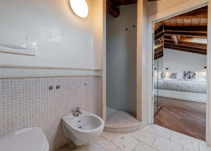 Apartament Realkasa Attico Indipendenza