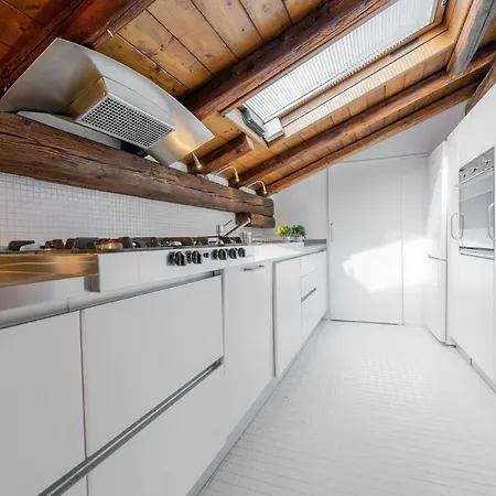 Realkasa Attico Indipendenza * Boloňa